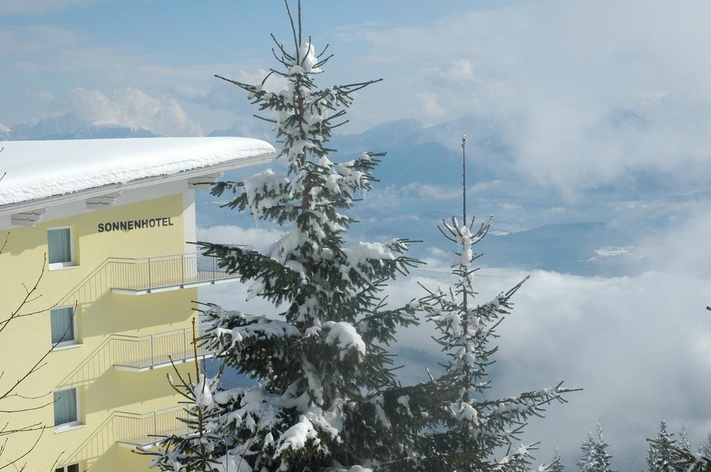 Sonnenhotel Zaubek Treffen Exterior foto